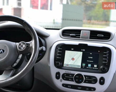 Киа Soul 2016 в Луцке на Automoto.ua Серый Киа Soul, объемом двигателя 0 л и пробегом 100 тыс. км за 11500 $, фото 21 на Automoto.ua