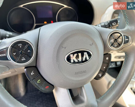 Киа Soul 2016 в Владимир-Волынский на Automoto.ua Серый Киа Soul, объемом двигателя 0 л и пробегом 143 тыс. км за 10250 $, фото 30 на Automoto.ua