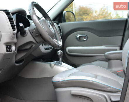 Киа Soul 2016 в Луцке на Automoto.ua Серый Киа Soul, объемом двигателя 0 л и пробегом 100 тыс. км за 11500 $, фото 12 на Automoto.ua