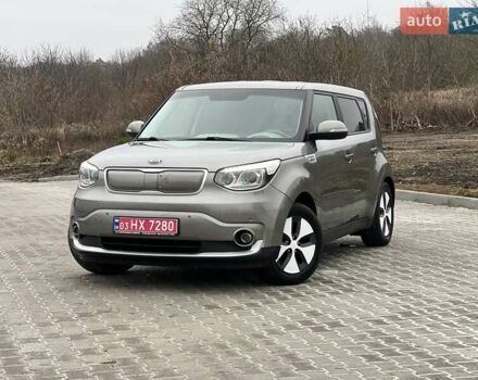 Сірий Кіа Soul, об'ємом двигуна 0 л та пробігом 107 тис. км за 6750 $, фото 4 на Automoto.ua