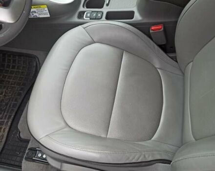 Сірий Кіа Soul, об'ємом двигуна 0 л та пробігом 130 тис. км за 7690 $, фото 6 на Automoto.ua