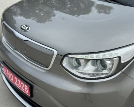 Киа Soul 2016 в Луцке на Automoto.ua Серый Киа Soul, объемом двигателя 0 л и пробегом 110 тыс. км за 9600 $, фото 6 на Automoto.ua