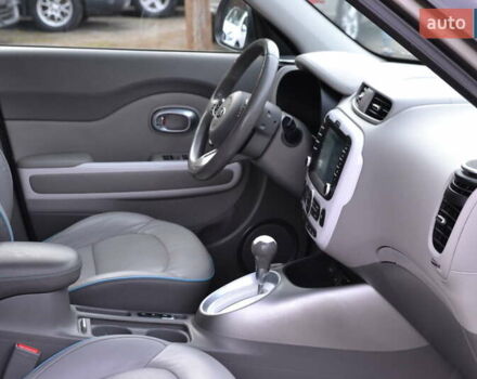 Киа Soul 2016 в Луцке на Automoto.ua Серый Киа Soul, объемом двигателя 0 л и пробегом 100 тыс. км за 11500 $, фото 22 на Automoto.ua