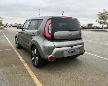 Сірий Кіа Soul, об'ємом двигуна 2 л та пробігом 71 тис. км за 5600 $, фото 4 на Automoto.ua