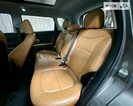 Серый Киа Soul, объемом двигателя 2 л и пробегом 145 тыс. км за 1700 $, фото 15 на Automoto.ua