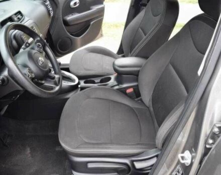 Сірий Кіа Soul, об'ємом двигуна 1.6 л та пробігом 99 тис. км за 5000 $, фото 9 на Automoto.ua
