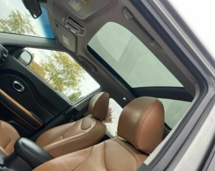 Серый Киа Soul, объемом двигателя 2 л и пробегом 72 тыс. км за 7800 $, фото 9 на Automoto.ua