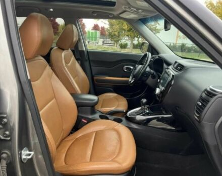 Серый Киа Soul, объемом двигателя 2 л и пробегом 72 тыс. км за 7800 $, фото 11 на Automoto.ua