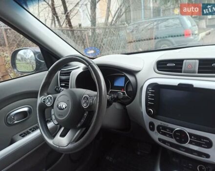 Сірий Кіа Soul, об'ємом двигуна 0 л та пробігом 130 тис. км за 7690 $, фото 1 на Automoto.ua