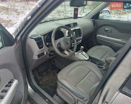 Серый Киа Soul, объемом двигателя 0 л и пробегом 99 тыс. км за 6700 $, фото 15 на Automoto.ua