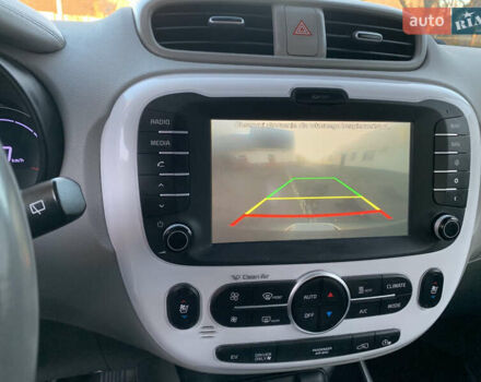 Сірий Кіа Soul, об'ємом двигуна 0 л та пробігом 142 тис. км за 7250 $, фото 16 на Automoto.ua