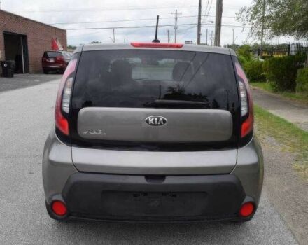 Сірий Кіа Soul, об'ємом двигуна 1.6 л та пробігом 99 тис. км за 5000 $, фото 5 на Automoto.ua