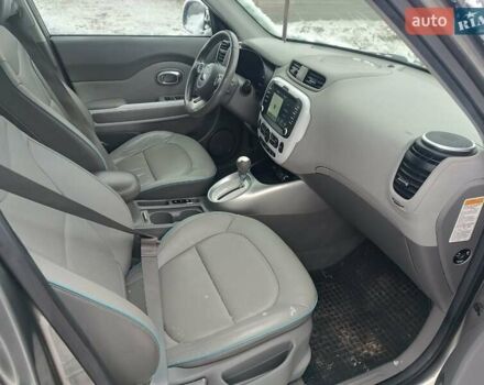 Серый Киа Soul, объемом двигателя 0 л и пробегом 99 тыс. км за 6700 $, фото 11 на Automoto.ua