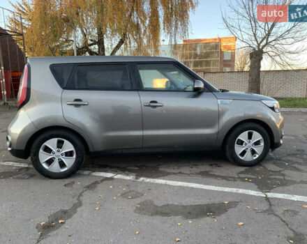 Сірий Кіа Soul, об'ємом двигуна 0 л та пробігом 142 тис. км за 7250 $, фото 26 на Automoto.ua