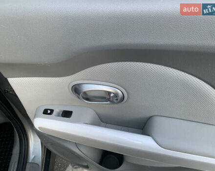 Сірий Кіа Soul, об'ємом двигуна 0 л та пробігом 142 тис. км за 7250 $, фото 7 на Automoto.ua