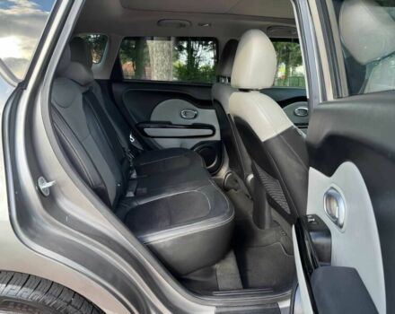 Серый Киа Soul, объемом двигателя 2 л и пробегом 93 тыс. км за 4400 $, фото 8 на Automoto.ua