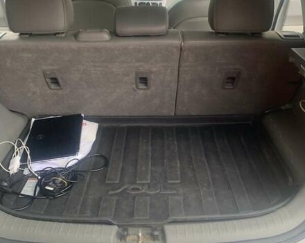 Серый Киа Soul, объемом двигателя 0 л и пробегом 95 тыс. км за 9400 $, фото 12 на Automoto.ua