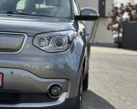 Киа Soul 2016 в Владимир-Волынский на Automoto.ua Серый Киа Soul, объемом двигателя 0 л и пробегом 143 тыс. км за 10250 $, фото 16 на Automoto.ua