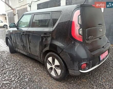 Сірий Кіа Soul, об'ємом двигуна 0 л та пробігом 130 тис. км за 7690 $, фото 8 на Automoto.ua