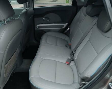 Серый Киа Soul, объемом двигателя 0 л и пробегом 130 тыс. км за 6150 $, фото 25 на Automoto.ua
