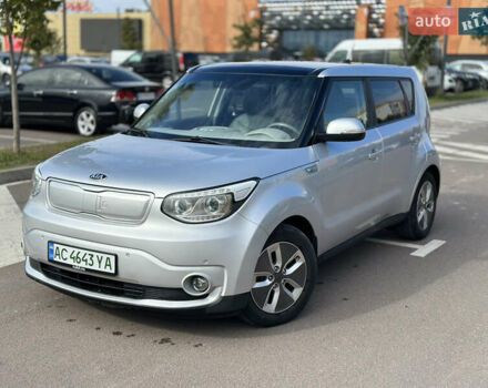 Сірий Кіа Soul, об'ємом двигуна 0 л та пробігом 161 тис. км за 10350 $, фото 4 на Automoto.ua