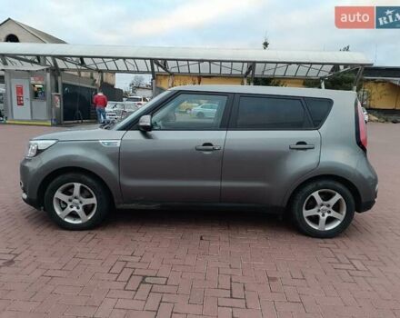 Серый Киа Soul, объемом двигателя 0 л и пробегом 130 тыс. км за 6150 $, фото 11 на Automoto.ua