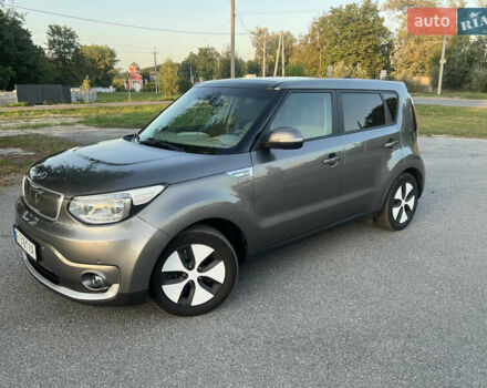 Серый Киа Soul, объемом двигателя 0 л и пробегом 97 тыс. км за 11850 $, фото 1 на Automoto.ua