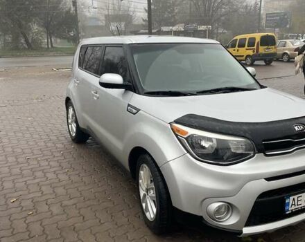 Сірий Кіа Soul, об'ємом двигуна 2 л та пробігом 139 тис. км за 10000 $, фото 1 на Automoto.ua