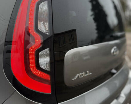 Сірий Кіа Soul, об'ємом двигуна 0 л та пробігом 141 тис. км за 10444 $, фото 34 на Automoto.ua