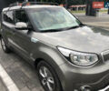 Сірий Кіа Soul, об'ємом двигуна 0 л та пробігом 130 тис. км за 10500 $, фото 12 на Automoto.ua