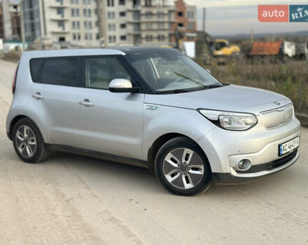 Сірий Кіа Soul, об'ємом двигуна 0 л та пробігом 161 тис. км за 10200 $, фото 5 на Automoto.ua