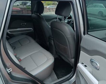 Серый Киа Soul, объемом двигателя 0 л и пробегом 130 тыс. км за 6150 $, фото 34 на Automoto.ua