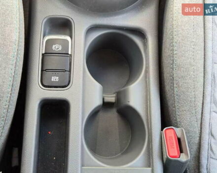 Серый Киа Soul, объемом двигателя 0 л и пробегом 116 тыс. км за 8900 $, фото 25 на Automoto.ua