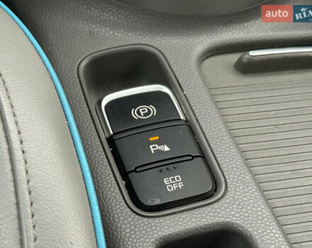 Киа Soul 2017 в Виннице на Automoto.ua Серый Киа Soul, объемом двигателя 0 л и пробегом 108 тыс. км за 10390 $, фото 30 на Automoto.ua