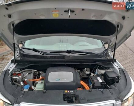 Серый Киа Soul, объемом двигателя 0 л и пробегом 60 тыс. км за 11700 $, фото 6 на Automoto.ua