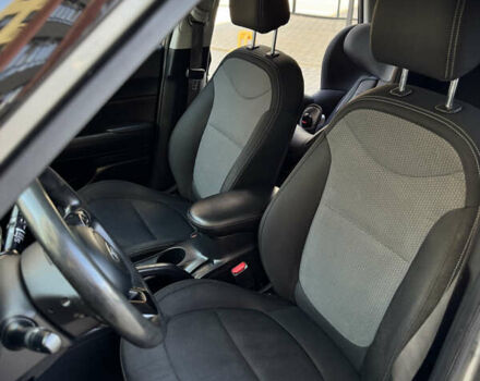 Серый Киа Soul, объемом двигателя 2 л и пробегом 137 тыс. км за 11499 $, фото 12 на Automoto.ua