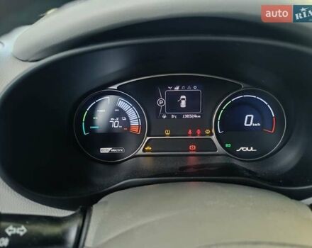 Серый Киа Soul, объемом двигателя 0 л и пробегом 130 тыс. км за 6150 $, фото 60 на Automoto.ua