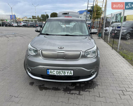 Киа Soul 2017 в Нововолынск на Automoto.ua Серый Киа Soul, объемом двигателя 0 л и пробегом 135 тыс. км за 10700 $, фото 3 на Automoto.ua