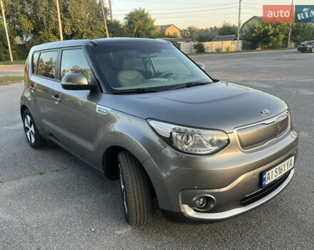 Серый Киа Soul, объемом двигателя 0 л и пробегом 97 тыс. км за 11850 $, фото 3 на Automoto.ua