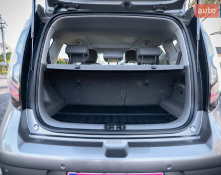 Сірий Кіа Soul, об'ємом двигуна 0 л та пробігом 46 тис. км за 11750 $, фото 8 на Automoto.ua