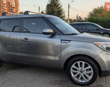 Сірий Кіа Soul, об'ємом двигуна 2 л та пробігом 108 тис. км за 11300 $, фото 1 на Automoto.ua