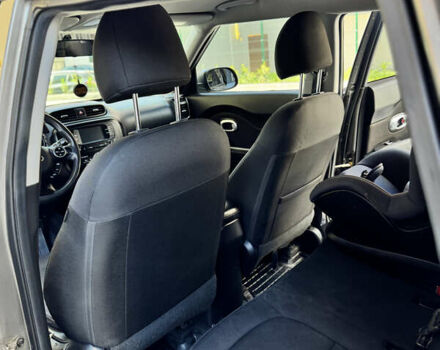 Серый Киа Soul, объемом двигателя 2 л и пробегом 137 тыс. км за 11499 $, фото 22 на Automoto.ua