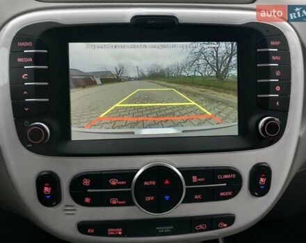 Серый Киа Soul, объемом двигателя 0 л и пробегом 60 тыс. км за 11700 $, фото 14 на Automoto.ua