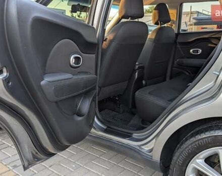 Сірий Кіа Soul, об'ємом двигуна 2 л та пробігом 108 тис. км за 11300 $, фото 5 на Automoto.ua