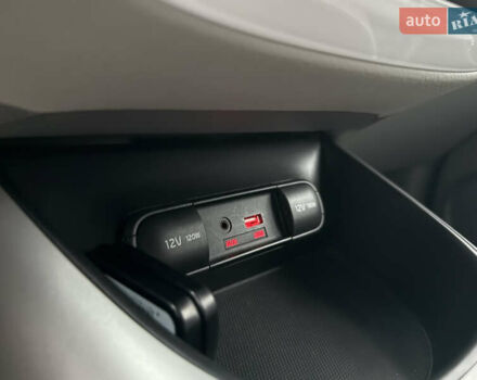 Сірий Кіа Soul, об'ємом двигуна 0 л та пробігом 141 тис. км за 10444 $, фото 25 на Automoto.ua