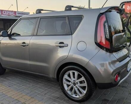 Сірий Кіа Soul, об'ємом двигуна 2 л та пробігом 108 тис. км за 11300 $, фото 9 на Automoto.ua