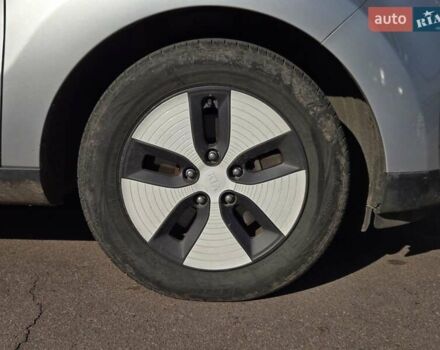 Сірий Кіа Soul, об'ємом двигуна 0 л та пробігом 116 тис. км за 9700 $, фото 17 на Automoto.ua