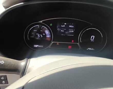 Киа Soul 2017 в Харькове на Automoto.ua Серый Киа Soul, объемом двигателя 0 л и пробегом 77 тыс. км за 13000 $, фото 4 на Automoto.ua