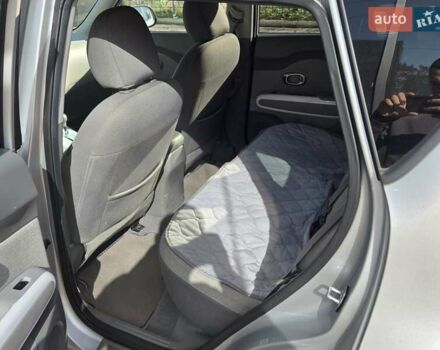 Сірий Кіа Soul, об'ємом двигуна 0 л та пробігом 116 тис. км за 9700 $, фото 12 на Automoto.ua