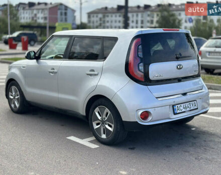 Сірий Кіа Soul, об'ємом двигуна 0 л та пробігом 161 тис. км за 10200 $, фото 16 на Automoto.ua